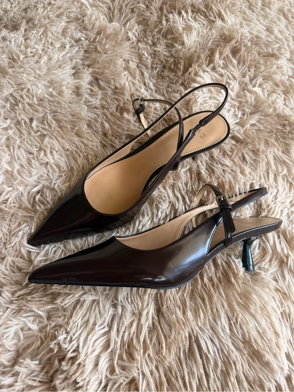 Pointed Patent Slingback Heels in Dark Brown